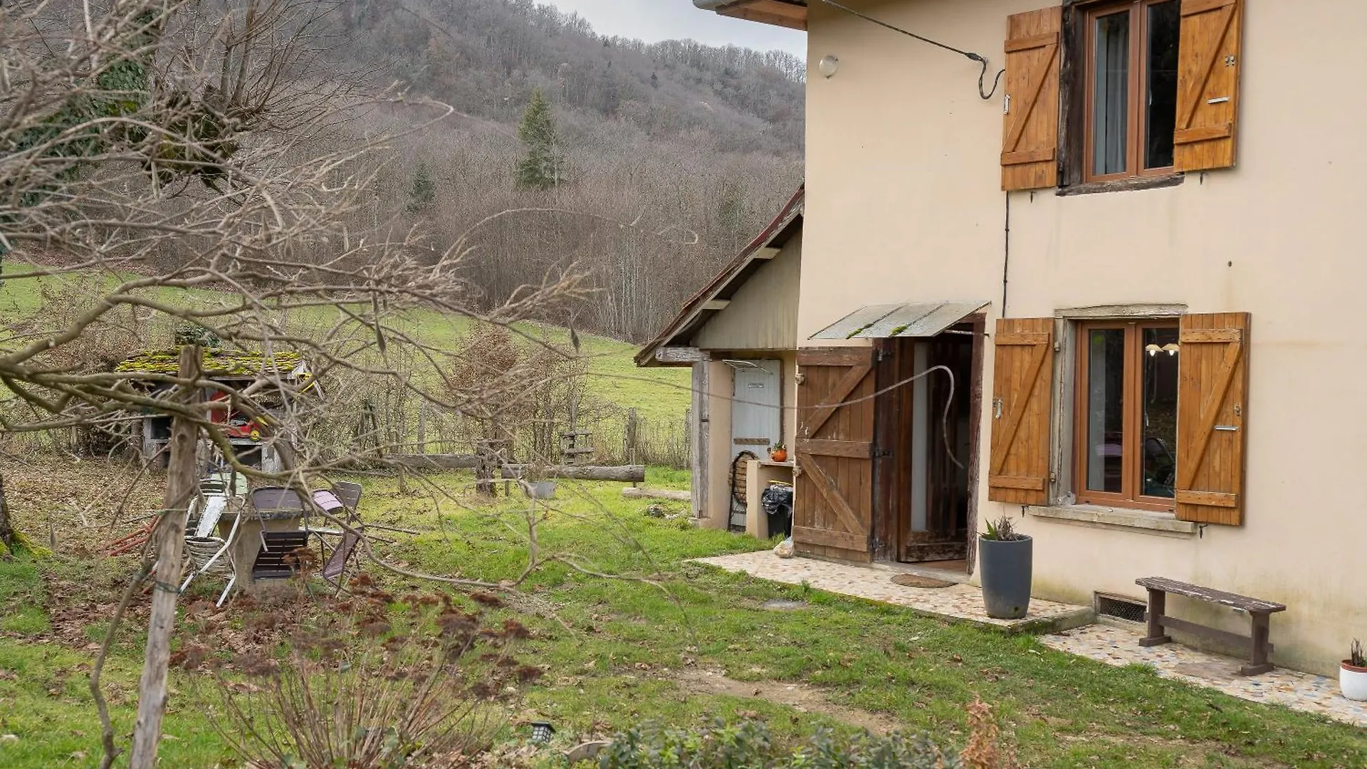 Gite 8P Chartreuse Vercors Saint-Jean-d'Avelanne Holiday home